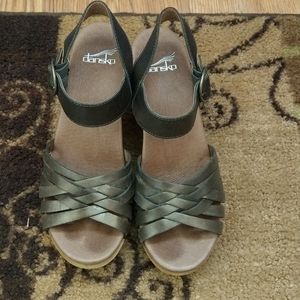 Dansko Dawson Metallic heel sandals